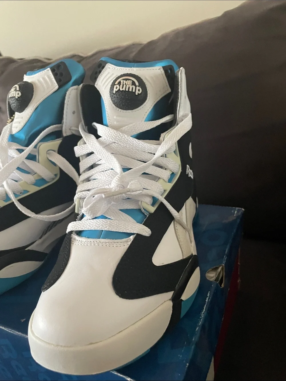 Reebok Men’s White Black Blue High-Top Sneakers